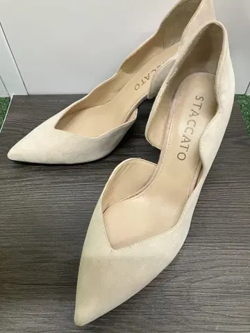 STACCATO 베이지 스틸레토 하이힐
