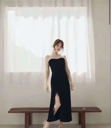 ANDMARY 사라 실키 드레스