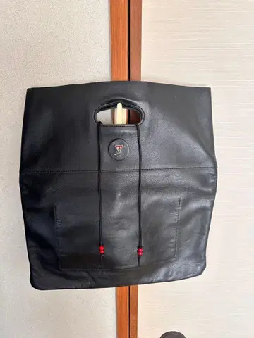 블랙 가죽 토트백