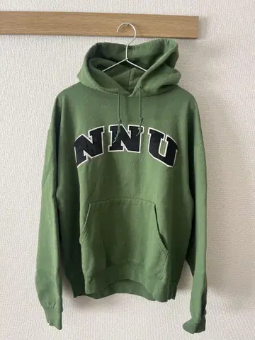 Champion NNU 로고 후드티 올리브 그린