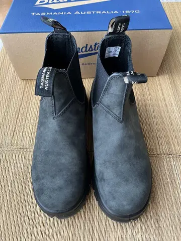 BLUNDSTONE ELASTIC SIDED BOOT