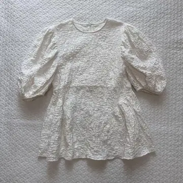 OHGA 포원 블라우스 화이트