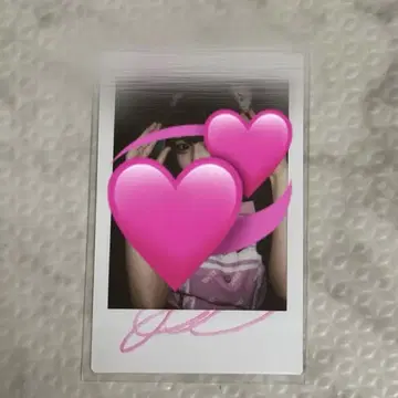 나란 노도카 폴라로이드 사인