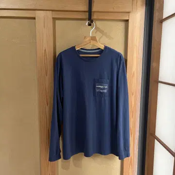 patagonia M 네이비 긴팔 티셔츠