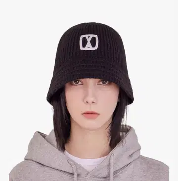 VARZAR 바자르 니트 버킷햇