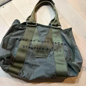 마크제이콥스 STANDARD SUPPLY 밀리터리 백