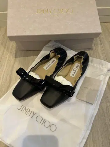 JIMMY CHOO 블랙 리본 플랫슈즈