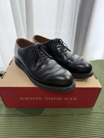 RED WING 포스트맨 101 US9