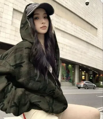 오버 사이즈 카모플라쥬 패턴 지퍼 후드티