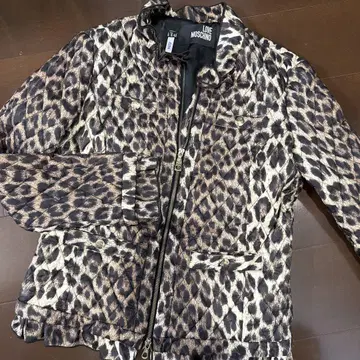 LOVE MOSCHINO 레오파드 무늬 여성용 자켓 M 사이즈