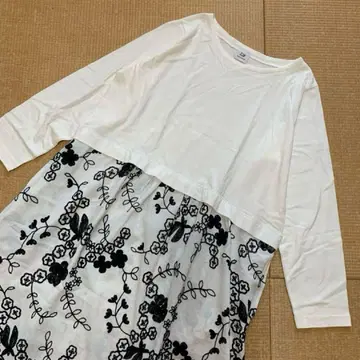 [ Heart Market ] 꽃무늬 자수 이소재 도킹 롱 원피스 화이트