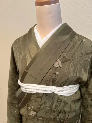 올리브 그린 꽃무늬 코몬 기모노