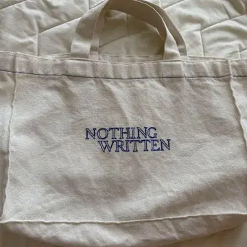 NOTHING WRITTEN 토트