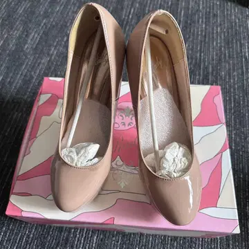 Rady 에나멜 펌프스 M 사이즈