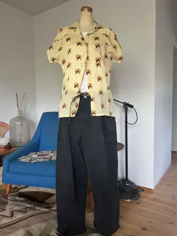 빈티지 프렌치 슬리브 블라우스