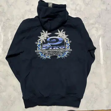 PIKO 후드티