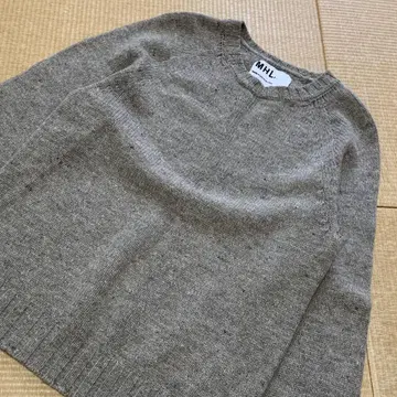 MHL. 마가렛호웰 린넨 혼방 니트 스웨터