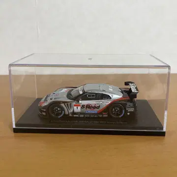 EBBRO 닛산 GT-R #1 레이싱카