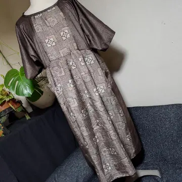 진흙 오오시마에서 온 롱 튜닉