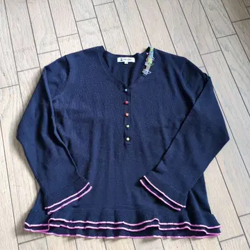 피코네 네이비 울 스웨터