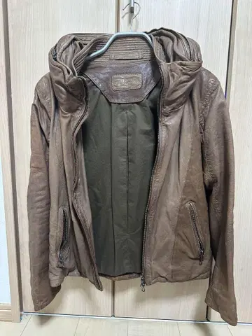 goa 브라운 가죽 자켓 후드 부착 염소 가죽