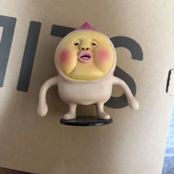 카쿠레모모지리 피규어 약 10cm