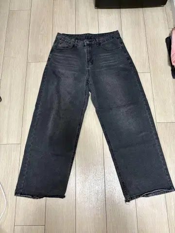 가격 인하 S 사이즈 블랙 와이드 데님