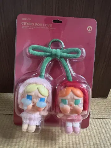 CRYBABY Crying For Love 봉제 인형 POP MART