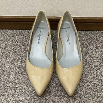긴자 카네마츠 포인티드토 베이지 펌프스 23cm