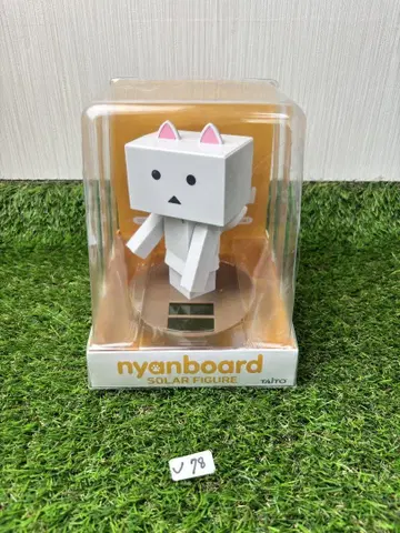 (V78) 냥보 유라유라 꼬리 솔라 피규어 TAITO