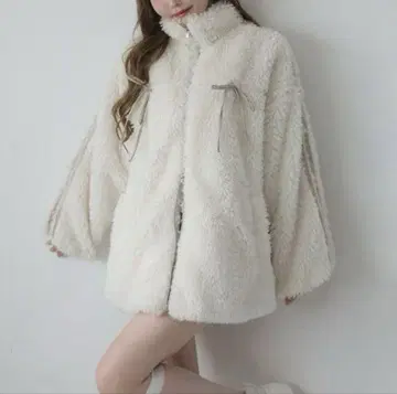 사이드 라인 리본 보아 블루종 NICE CLAUP 아이보리