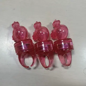 스토푸리 사토미 반지 라이트