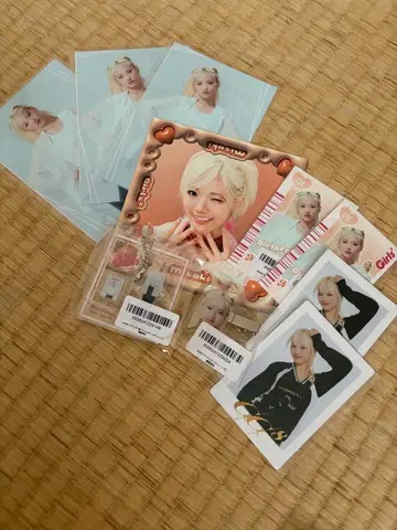 Girls2 츠루야 미사키 굿즈 묶음 판매!