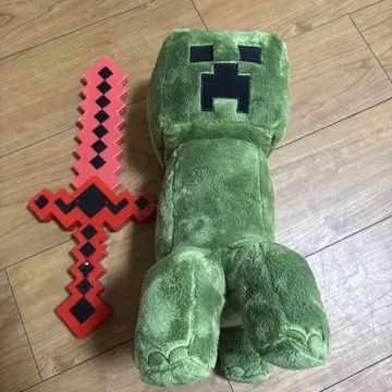 Minecraft 크리퍼 봉제 인형과 칼 덤 포함