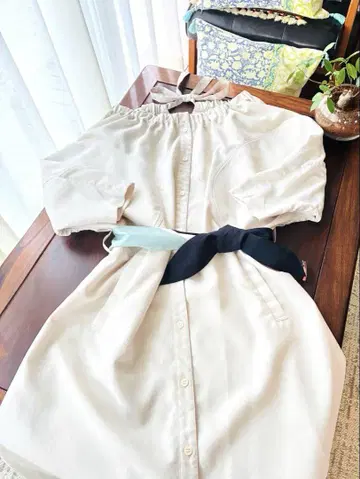 한정 판매 AKIRANAKA 원피스 사이즈 2