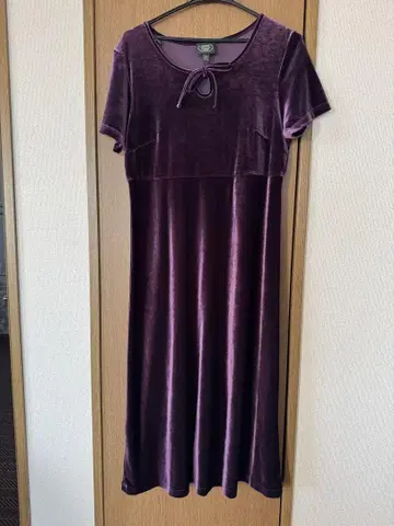 로라 애슐리 퍼플 벨벳 원피스 M