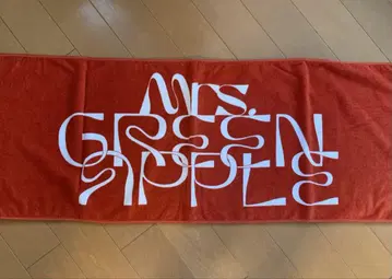 미세스 GREEN APPLE 타월 2023 가을 미세스