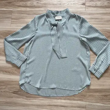 UNITED ARROWS 보타이 블라우스