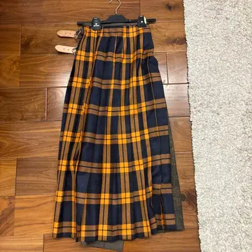 가격 인하 O'NEIL OF DUBLIN 플리츠 스커트 GB 8