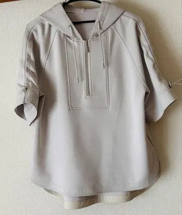 피노레 종이상자 후드티