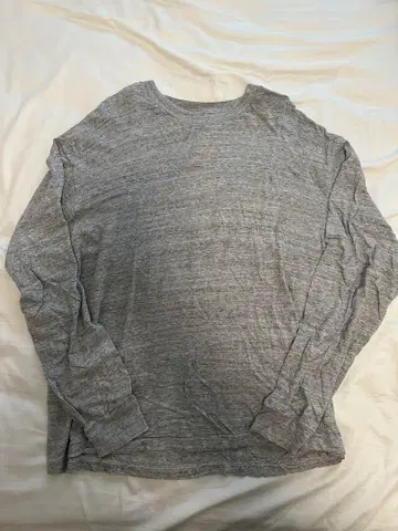 FILMELANGE 노란 뉴 린다 천축 롱 슬리브 티셔츠