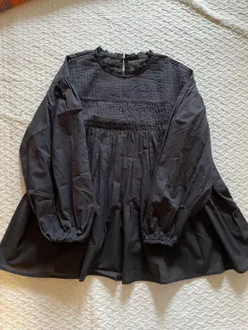 프릭스스토어 인도 핀턱 개더 롱 슬리브 블라우스