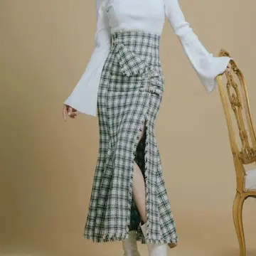 Belt Fringe Tweed Mermaid Skirt