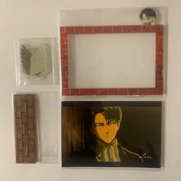 진격의 거인 리바이 아크릴 카드 스탠드 브로마이드 포함