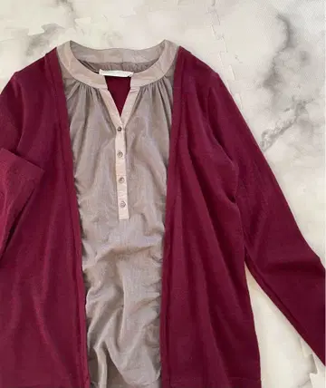 [ 파비아나 필리피 ] 보르도 색상의 페이크 레이어드 니트 이탈리아제