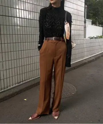 [ 새상품급 ] Ameri SIMPLY STRAIGHT PANTS