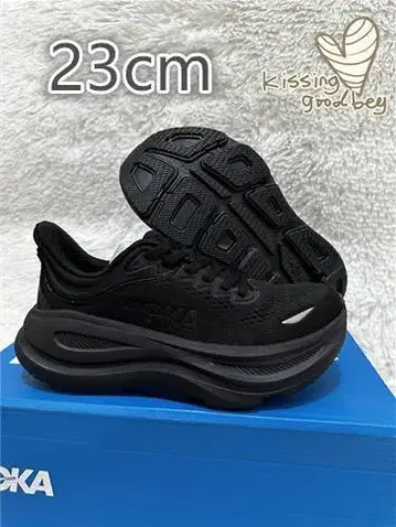 호카 오네오네 본디 9 스니커즈 23cm