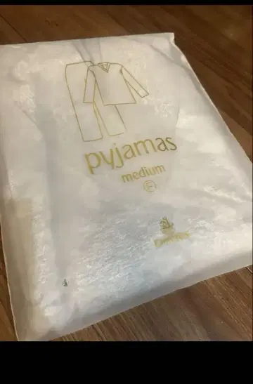 미사용 새상품 에미레이트 항공 퍼스트 클래스 룸웨어