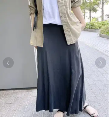 스픽 앤 스팬 피브릴 새틴 롱 스커트 블랙 36