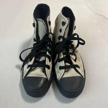 CONVERSE ALL STAR 베이지 하이컷 스니커즈